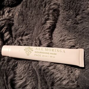 Nourishing Face Mask - White